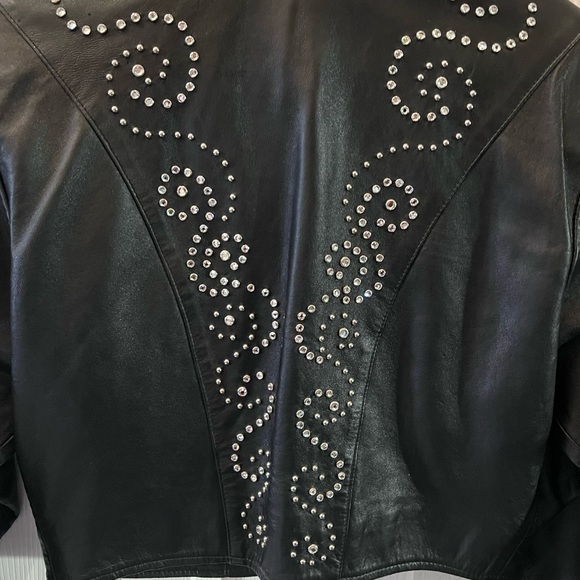 Adorable Kippy’s leather jacket. Medium - Picture 4 of 8